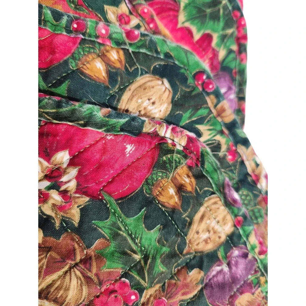 Vtg Retro Handmade Quilted Christmas Fabric Placemats‎ Pomegranate Fig Holly (6)